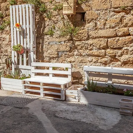 La Casa Di Vittoria Apartment